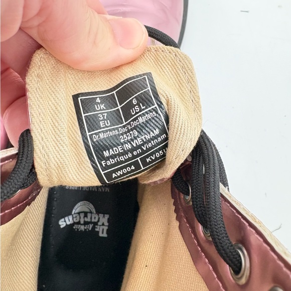 Dr Martens Metallic Pink Lace Up Combat Boots 25279 Size 6 - Picture 9 of 9